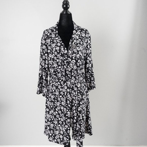 NWT Floral Chemise & Robe 2 piece set - S - Picture 1 of 7